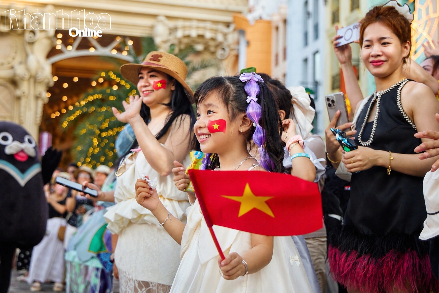 Mùa du lịch hè sôi động