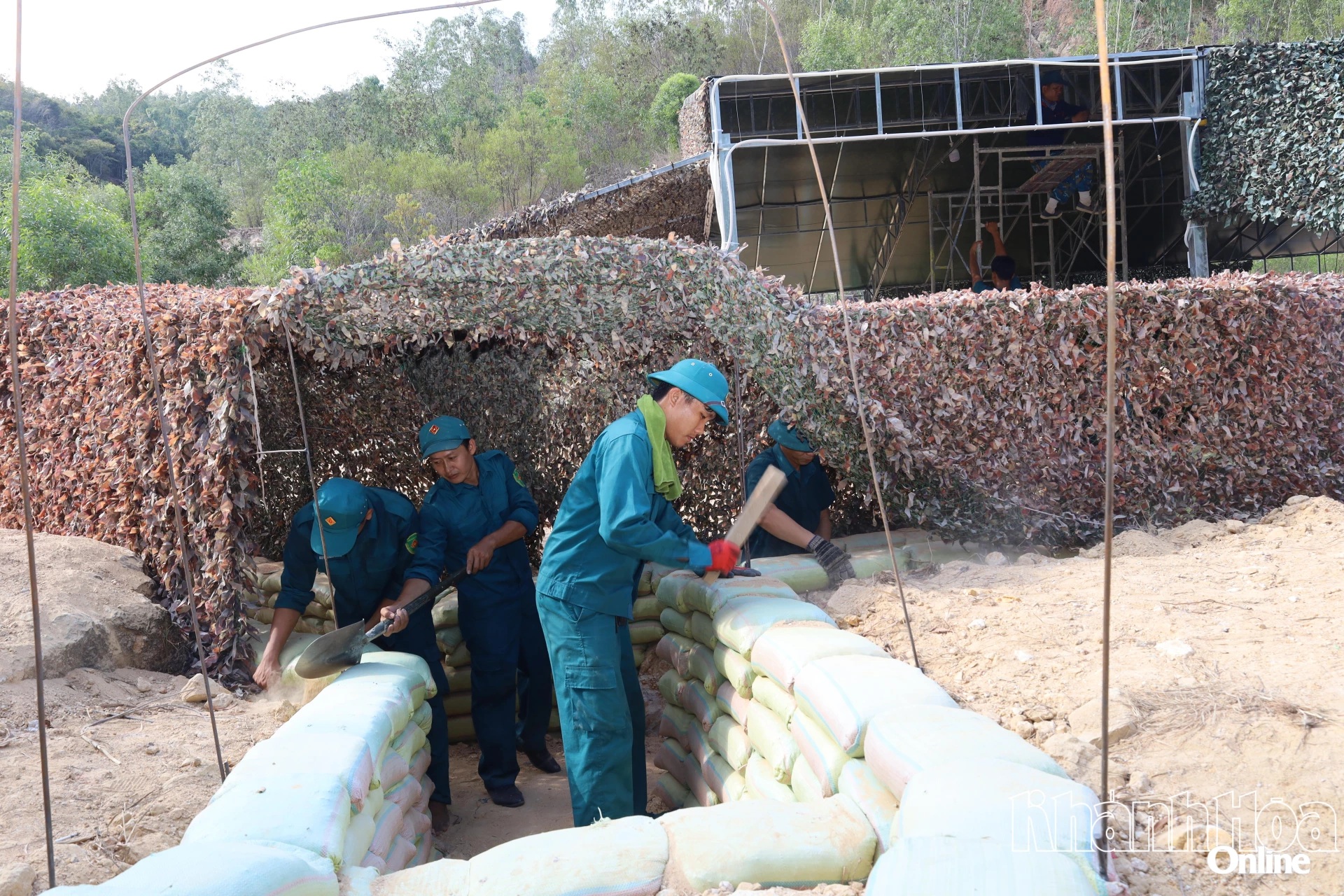 Giữ vững quốc phòng, an ninh ở cơ sở