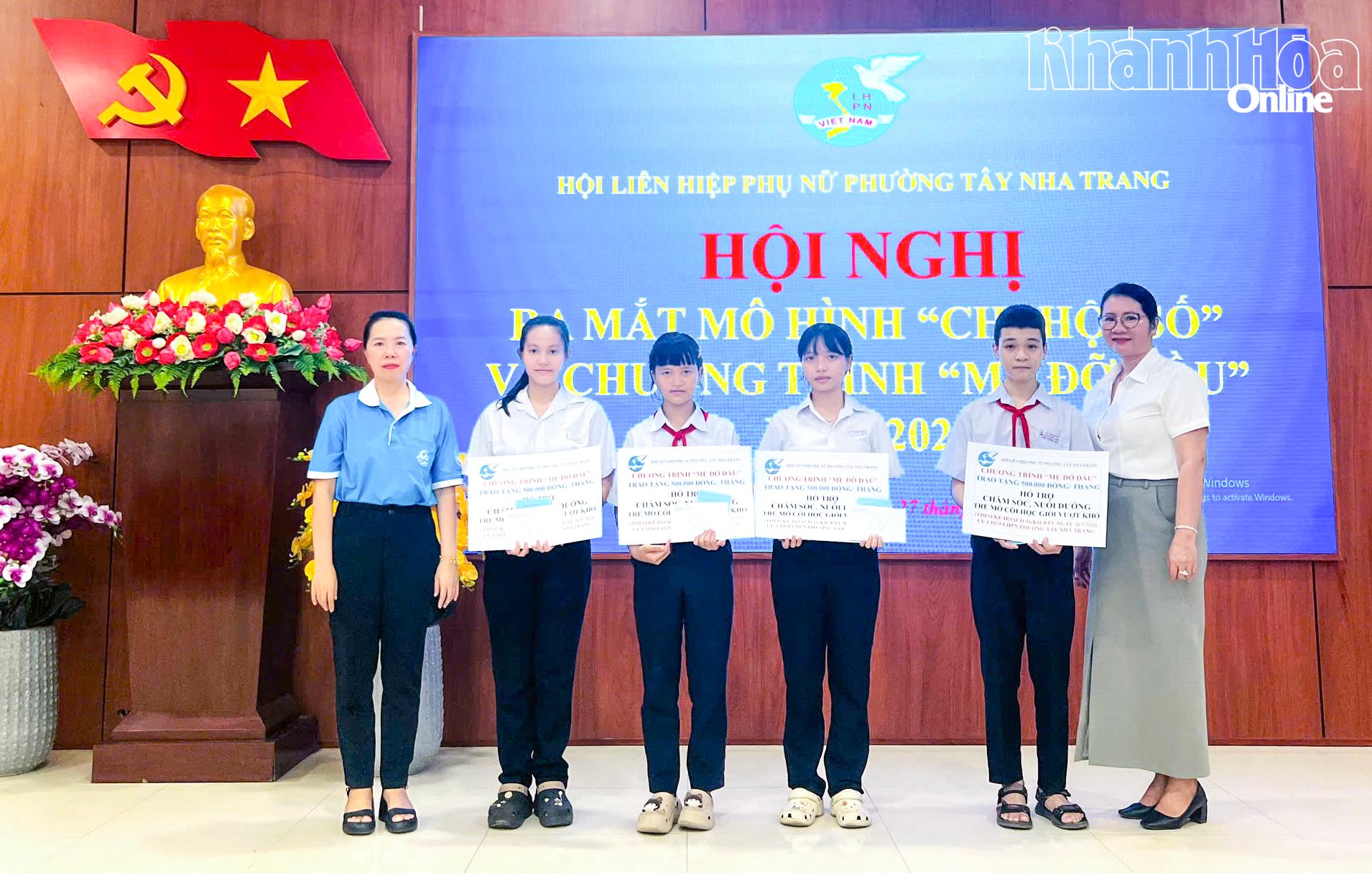 Hội Liên hiệp Phụ nữ phường Tây Nha Trang ra mắt mô hình “Chi hội số”