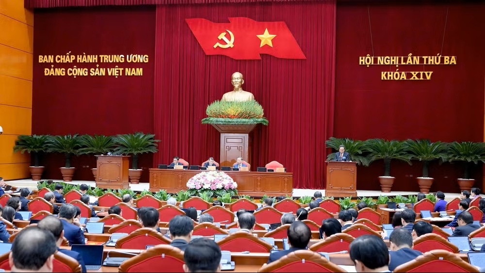 Ngày làm việc thứ ba Hội nghị lần thứ ba Ban Chấp hành Trung ương Đảng khóa XIV