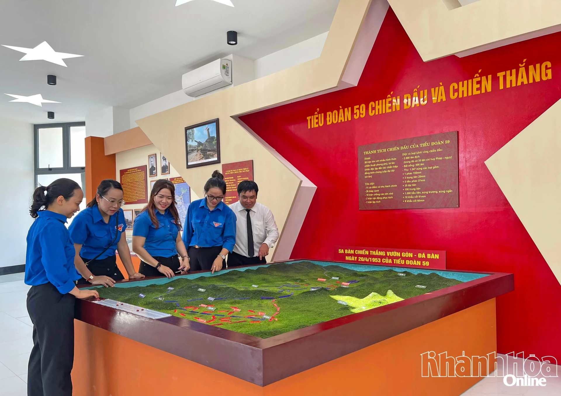 Tăng cường giáo dục lý luận chính trị, lý tưởng cách mạng, đạo đức, lối sống, ý thức công dân