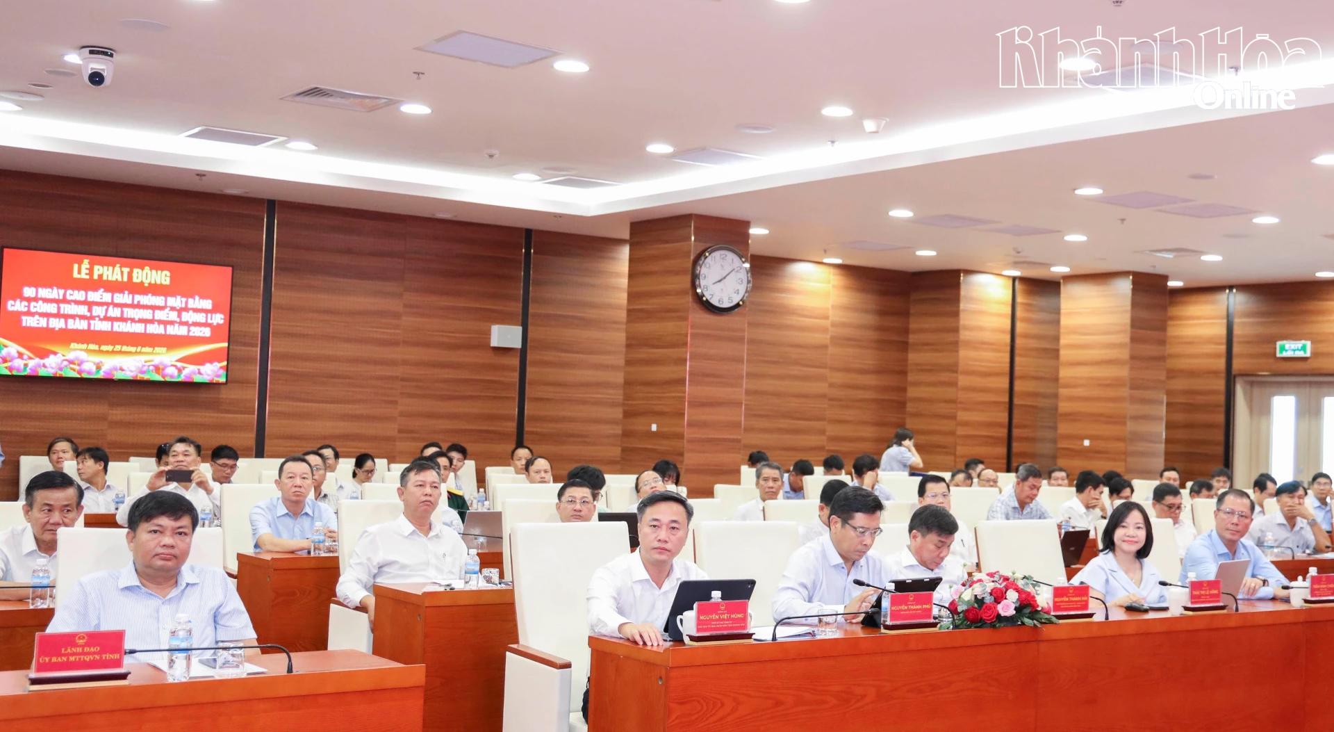Phát động đợt cao điểm 90 ngày giải phóng mặt bằng các dự án trọng điểm