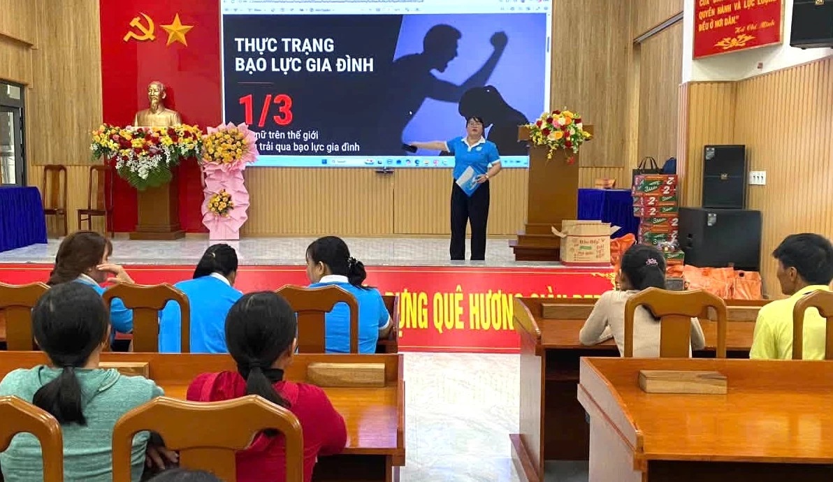 Xã Hòa Trí tuyên truyền về bình đẳng giới, phòng, chống mua bán phụ nữ và trẻ em