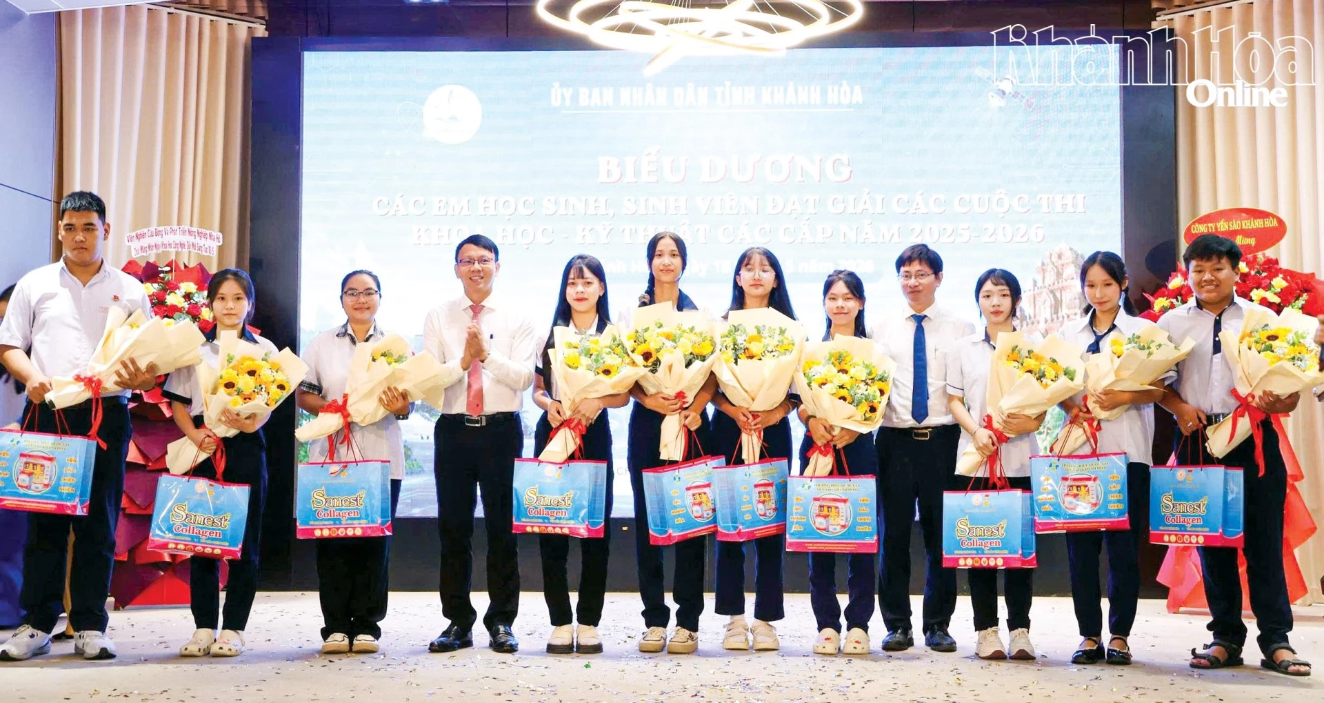 Hướng tới Ngày hội Văn hóa dân tộc Chăm lần thứ VI tại tỉnh Khánh Hòa, năm 2026: Nữ sinh người Chăm đưa văn hóa lên không gian số