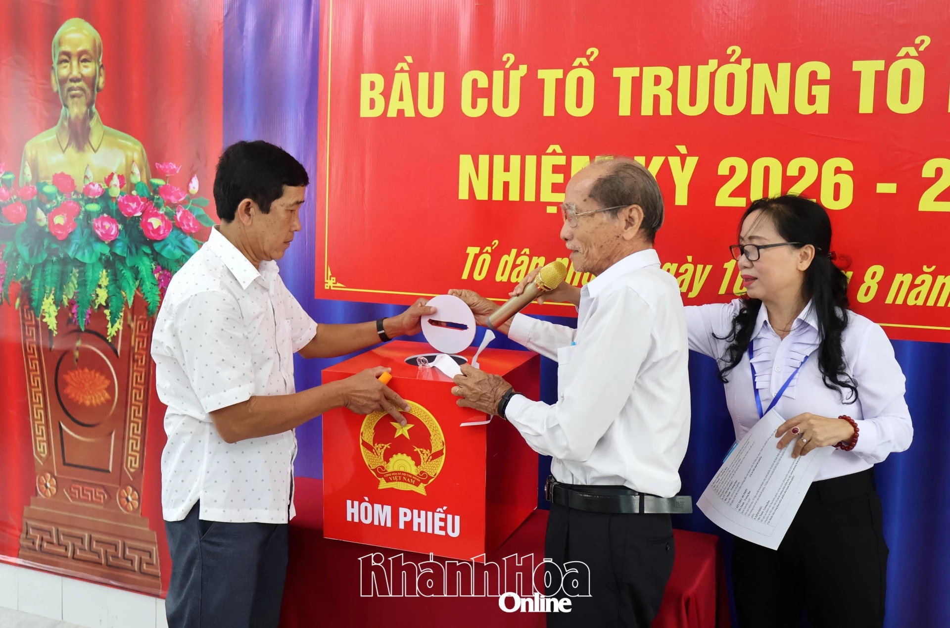 ​​​​​​​Chọn người lo việc làng, việc phố