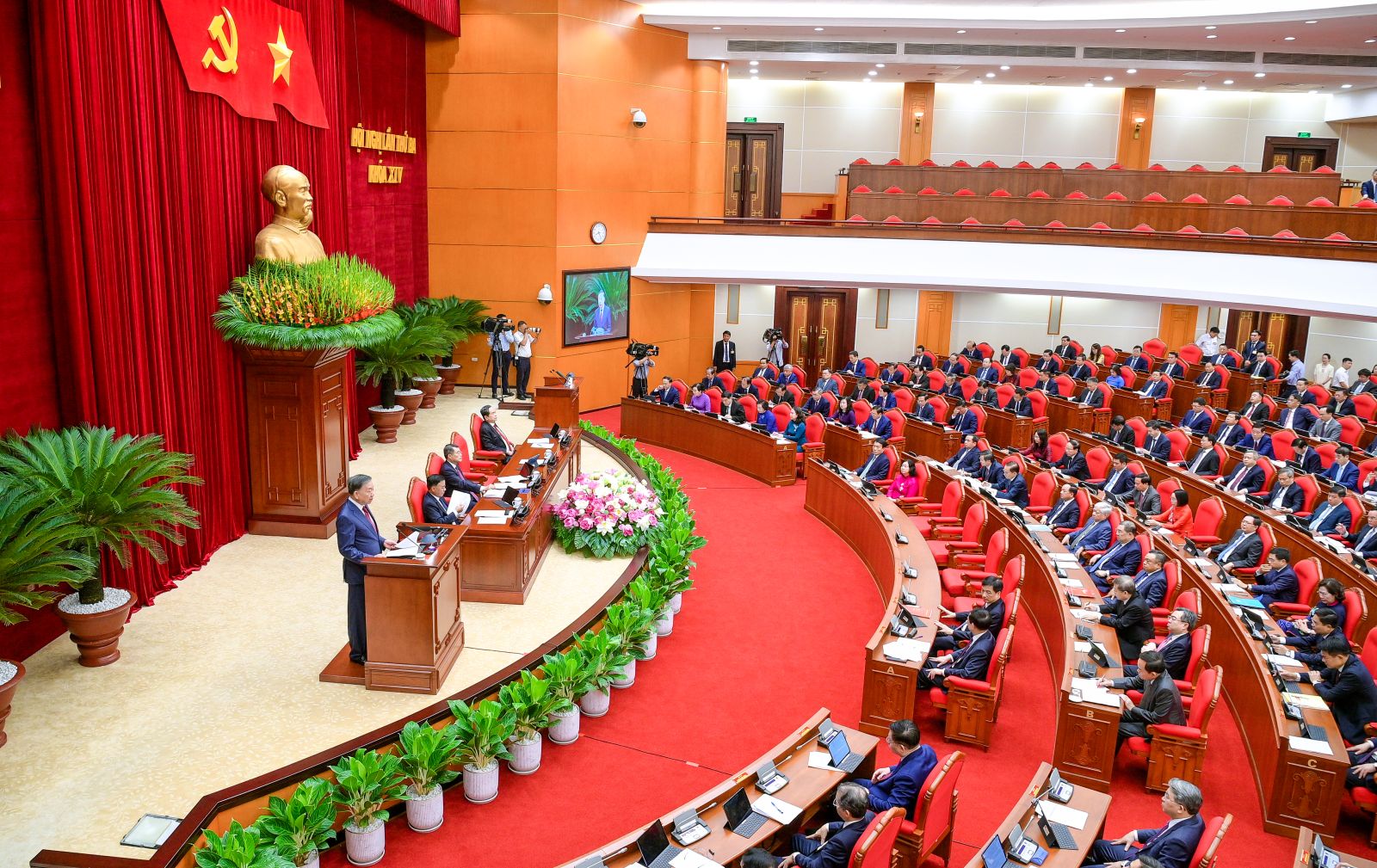 Kết luận của Bộ Chính trị, Ban Bí thư về tình hình hoạt động của tổ chức cơ sở đảng trong quý II/2026