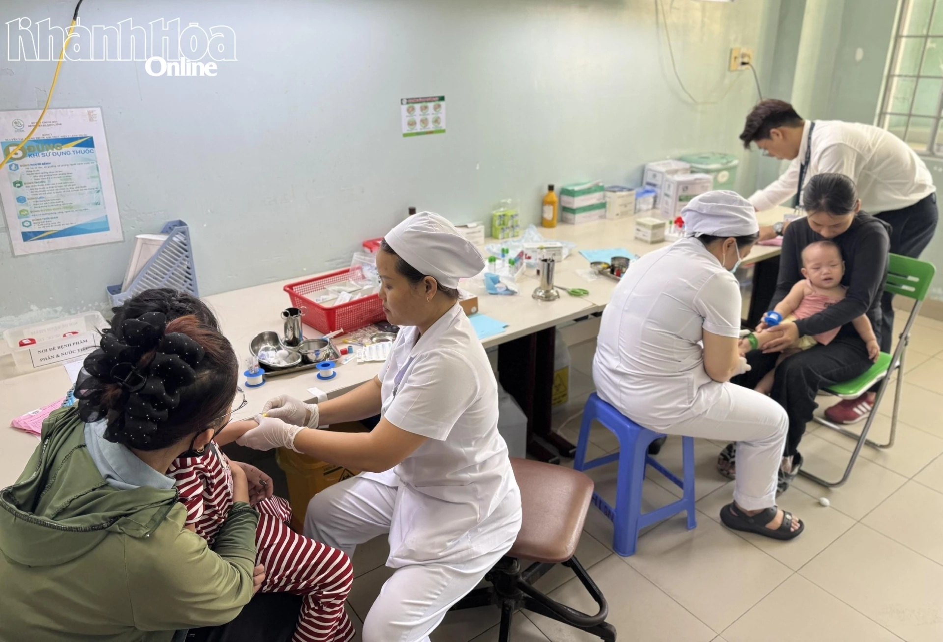 Trẻ em nhập viện do cúm mùa gia tăng