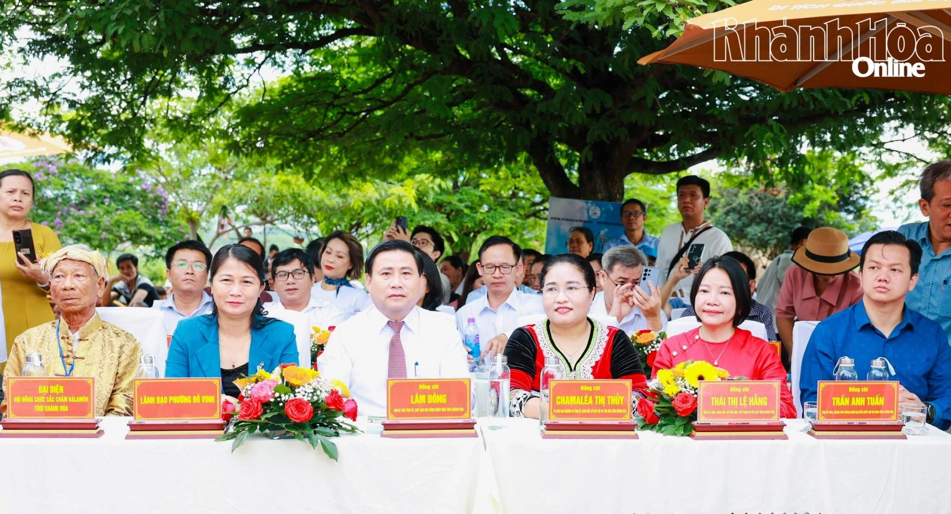 Phó Bí thư Tỉnh ủy, Chủ tịch HĐND tỉnh Lâm Đông dự khai mạc Lễ hội Katê năm 2026