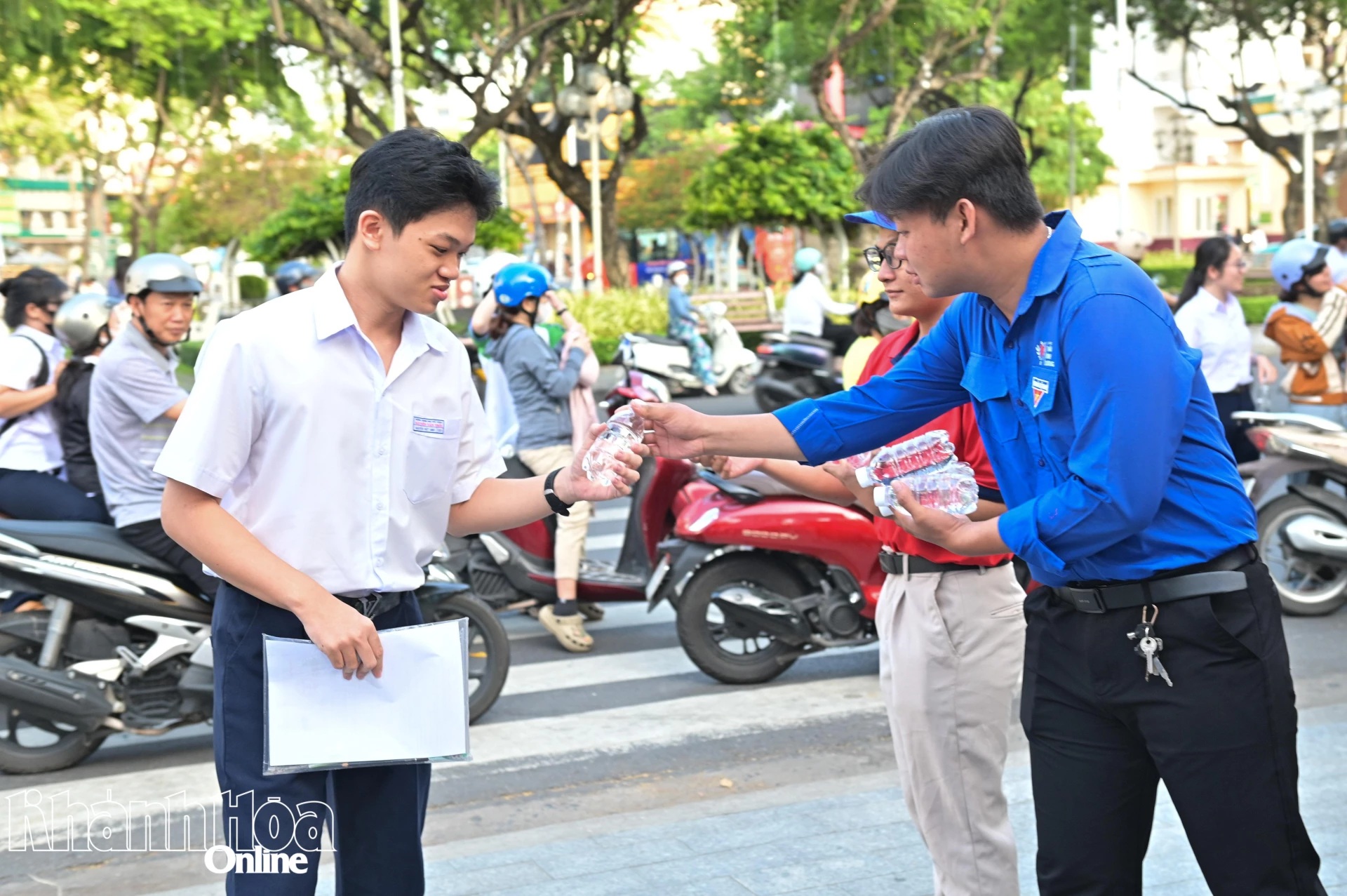 Tuổi trẻ chung sức xây dựng quê hương
