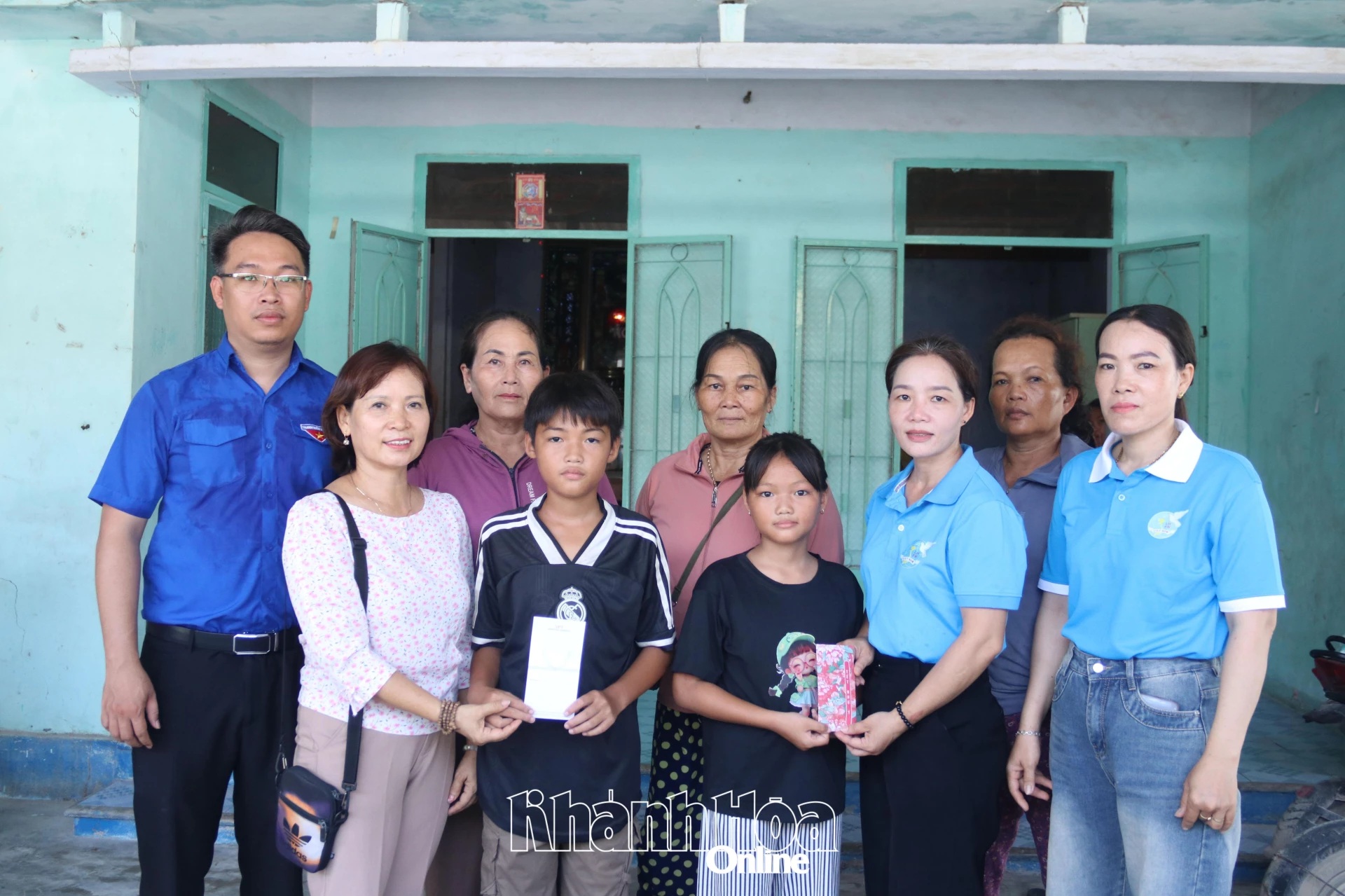 Tổ Phụ nữ hành động vì cộng đồng, phường Đông Ninh Hòa: Lan tỏa tinh thần nhân ái 