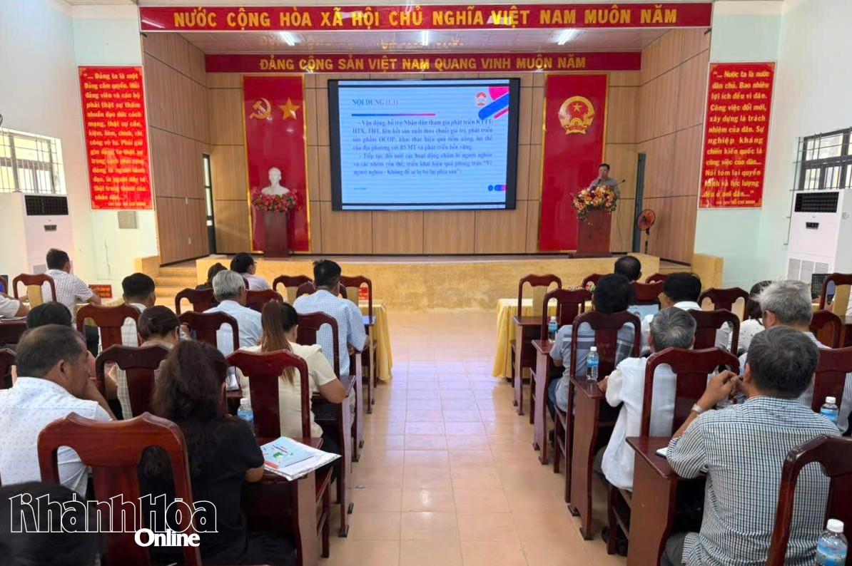 Tuyên truyền Cuộc vận động “Toàn dân đoàn kết xây dựng nông thôn mới, đô thị văn minh” cho 4 xã, phường khu vực Ninh Hòa